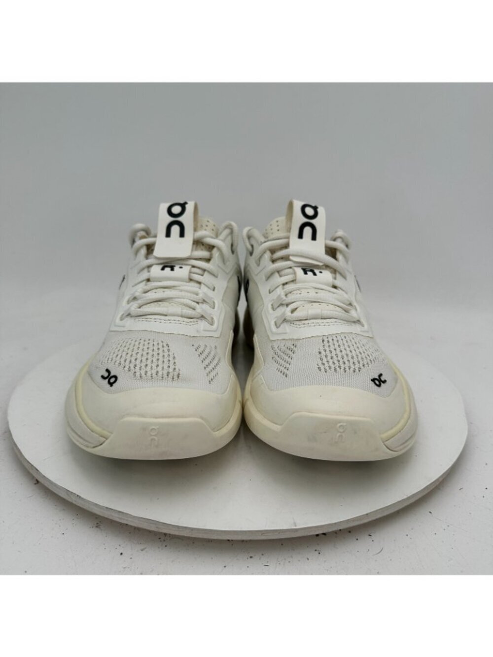 On The Roger Pro Swiss Engineering Women Size 11 White Acai Tennis Shoes - Picture 2 of 11